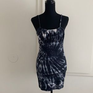 Tiedye Mini Dress•M•Forever 21